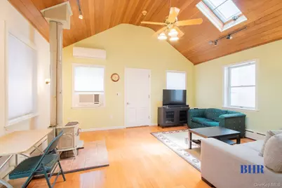 120 Norfolk Street, Brooklyn, NY 11235 - Photo 2