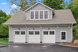 998 W Shore Rd, Mill Neck, NY 11771 - Photo 32