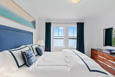 998 West  Shore Road, Mill Neck, NY 11771 - Photo 22