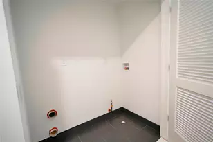 728 Seaport Dr., Elizabeth, NJ 07201 - Photo 12