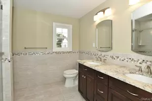 110B Louis St, Massapequa, NY 11758 - Photo 26