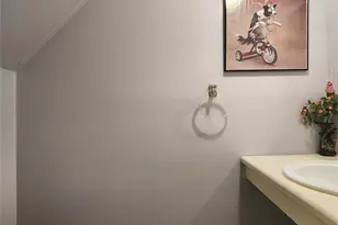 120-16 Cove Ct, College Point, NY 11356 - Photo 12