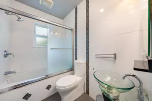 71-26 58th Ave, Maspeth, NY 11378 - Photo 12