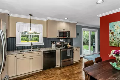 13 Delacey Avenue, East Quogue, NY 11942 - Photo 10