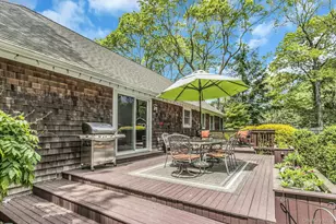 13 Delacey Ave, East Quogue, NY 11942 - Photo 28