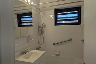 94-31 59th Ave, Elmhurst, NY 11373 - Photo 20