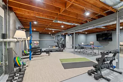 18 Matinecock Farms Road, Glen Cove, NY 11542 - Photo 34