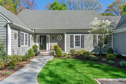 18 Matinecock Farms Road, Glen Cove, NY 11542 - Photo 4