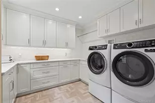 18 Matinecock Farms Rd, Glen Cove, NY 11542 - Photo 22