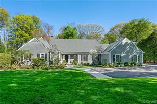 18 Matinecock Farms Rd, Glen Cove, NY 11542 - Photo 2