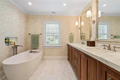 18 Matinecock Farms Road, Glen Cove, NY 11542 - Photo 12