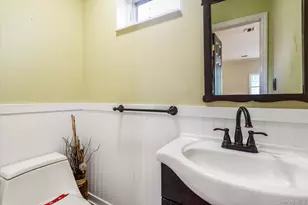 161-40 98th St, Howard Beach, NY 11414 - Photo 12