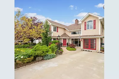 10 Bulaire Road, East Rockaway, NY 11518 - Photo 2