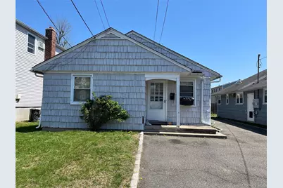 44 Firwood Road, Port Washington, NY 11050 - Photo 1