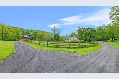 42 Blackstone Ridge, Holmes, NY 12531 - Photo 2