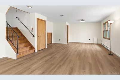 1610 Croton Lake Road, Yorktown Heights, NY 10598 - Photo 18