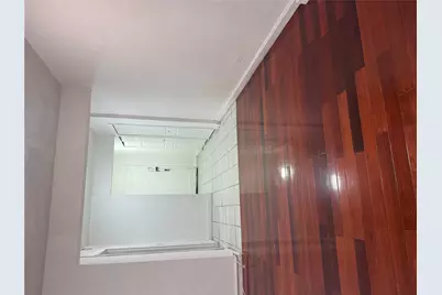 44-11 Macnish Street #1E, Elmhurst, NY 11373 - Photo 6
