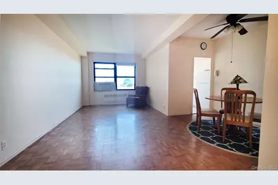 99-72 66Rd #7AA, Rego Park, NY 11374 - Photo 2