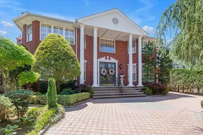 4 Point Crescent, Whitestone, NY 11357 - Photo 1