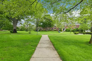 1213 E Broadway, Hewlett, NY 11557 - Photo 18