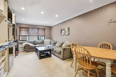 1213 East Broadway #B25, Hewlett, NY 11557 - Photo 4