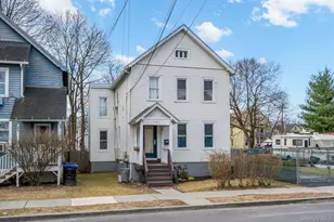 320 Mansion St, Poughkeepsie, NY 12601 - Photo 2