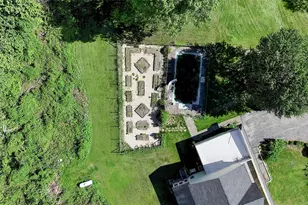 87 Mill St, Wallkill, NY 12589 - Photo 2