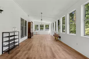 87 Mill St, Wallkill, NY 12589 - Photo 10