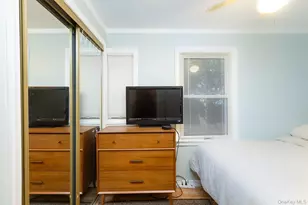 137 C Shore Rd, Mount Sinai, NY 11766 - Photo 18