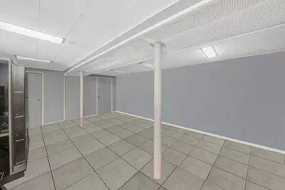 70-27 69th Street, Glendale, NY 11385 - Photo 26