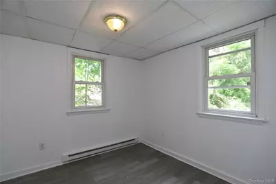 17 Rear Chapel Street, Ellenville, NY 12428 - Photo 4
