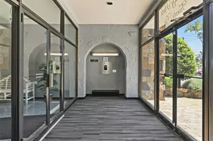 25 Lake St, White Plains, NY 10603 - Photo 4