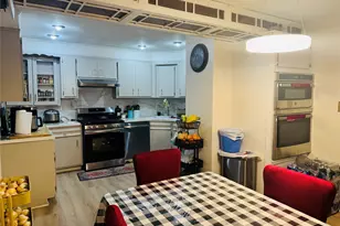 115-14 135th Ave, Ozone Park, NY 11420 - Photo 14