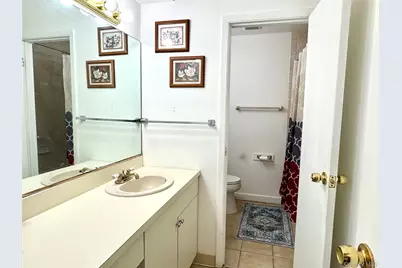 71 Pointe Circle S #71, Coram, NY 11727 - Photo 6