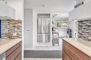 143 Hallock St, Riverhead, NY 11901 - Photo 16