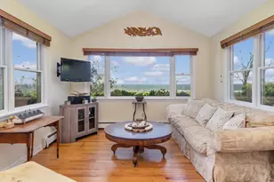 545 Glen Ct, Cutchogue, NY 11935 - Photo 4