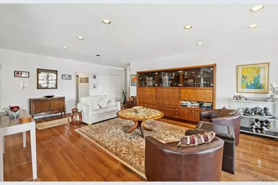 162-41 Powells Cove Boulevard #4G, Whitestone, NY 11357 - Photo 12