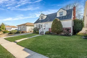 1826 Camp Ave, Merrick, NY 11566 - Photo 2