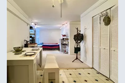 142-05 Roosevelt Avenue #301, Flushing, NY 11354 - Photo 2