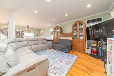 3225 155th Street, Flushing, NY 11354 - Photo 6