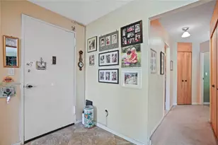 300 High Point Dr, Hartsdale, NY 10530 - Photo 4