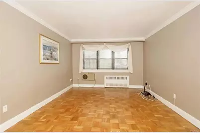 1122 Yonkers #1E, Yonkers, NY 10704 - Photo 6