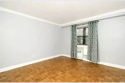 1122 Yonkers #1E, Yonkers, NY 10704 - Photo 10