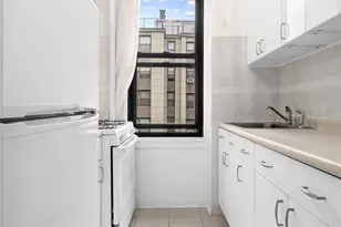 98-34 63 Dr, Rego Park, NY 11374 - Photo 8