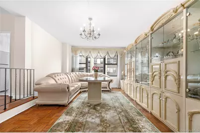 98-34 63 Drive #7D, Rego Park, NY 11374 - Photo 4