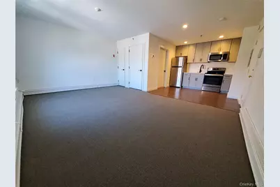 100 Mariners Way, Port Jefferson, NY 11777 - Photo 4