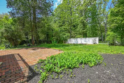 1 Parkhill Court, Huntington, NY 11743 - Photo 8