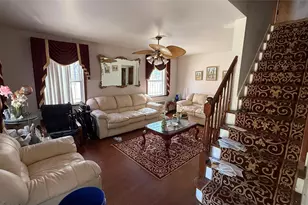 128-36 Hook Creek Blvd, Rosedale, NY 11422 - Photo 4