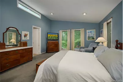 31 Greenlawn Road, Katonah, NY 10536 - Photo 18