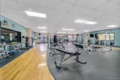 110 Pearsall Drive #3B, Mount Vernon, NY 10552 - Photo 10